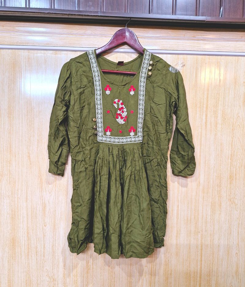 Olive Kurti Top (Women's)