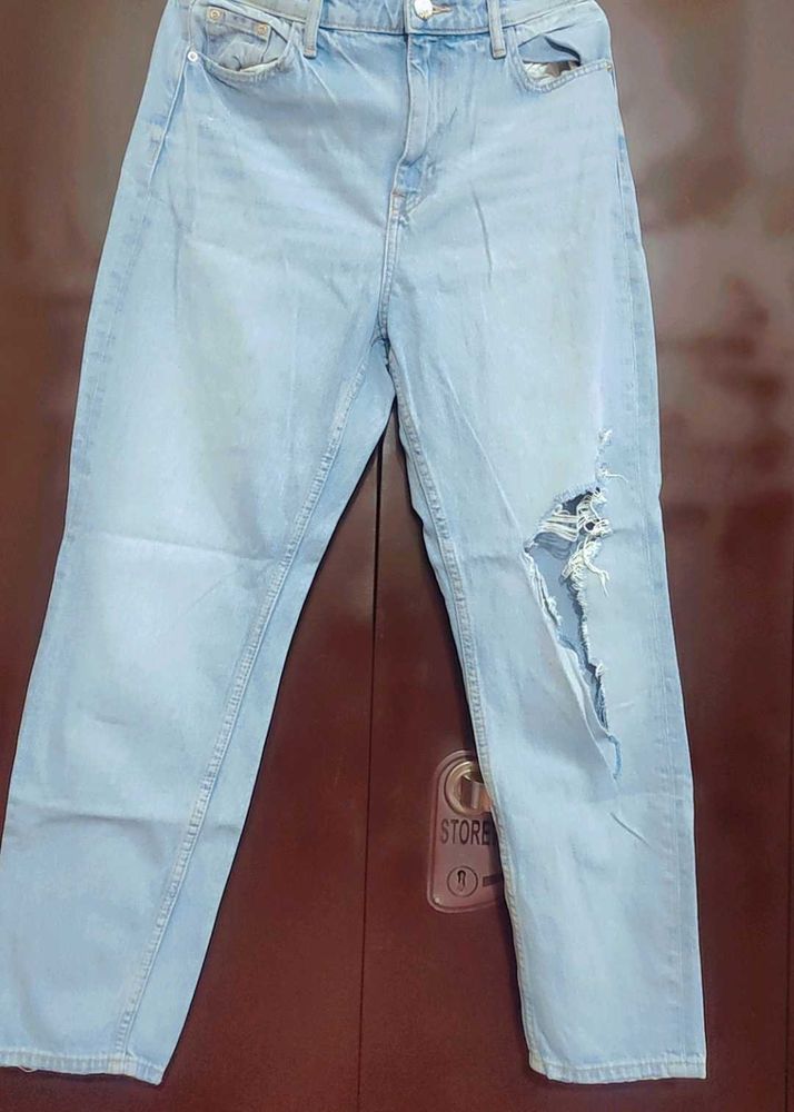 Light Blue Jeans Denim For Girl Or Woman 32 Waist