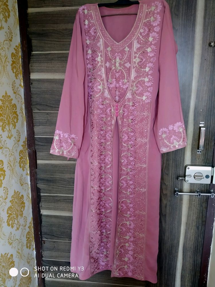 Long Dress From Saudi Arabia