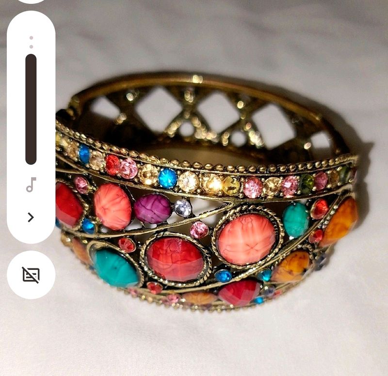 Beautiful Multicoloured Stone Bracelet