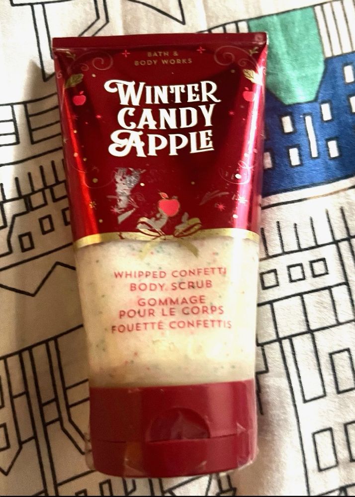 💥SALE: BBW Scrub Winter Candy Apple