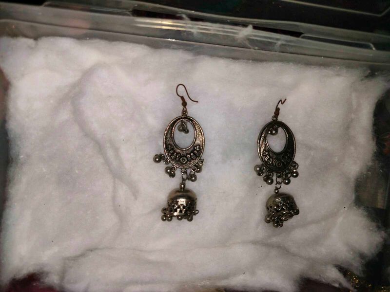 Silver Oxidised Earings