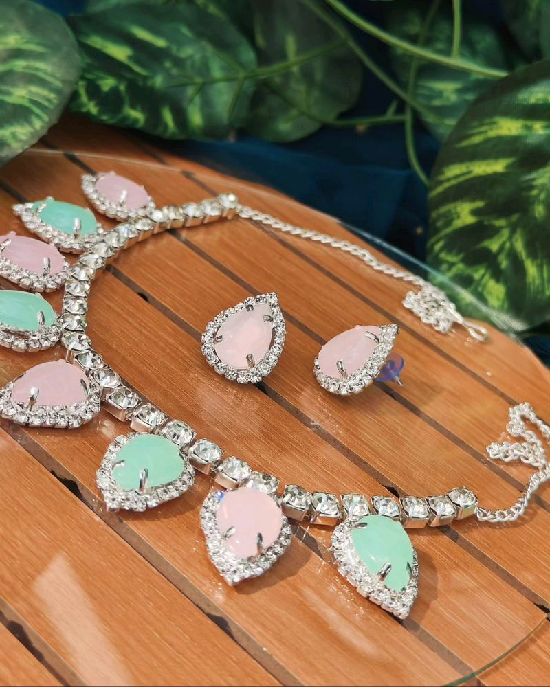 Pastel Shades Ad Necklace