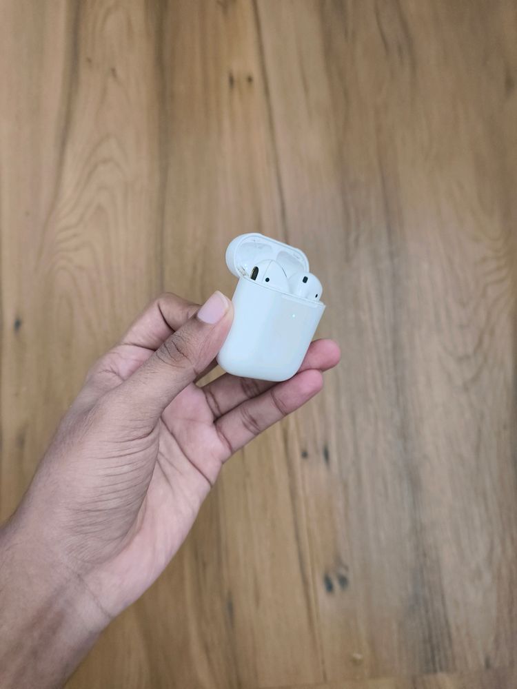 Apple Airpods(1st generation)