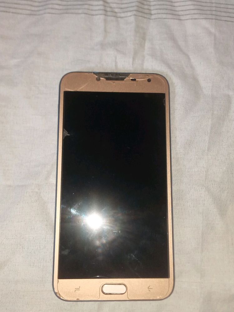 SAMSUNG GALAXY J4