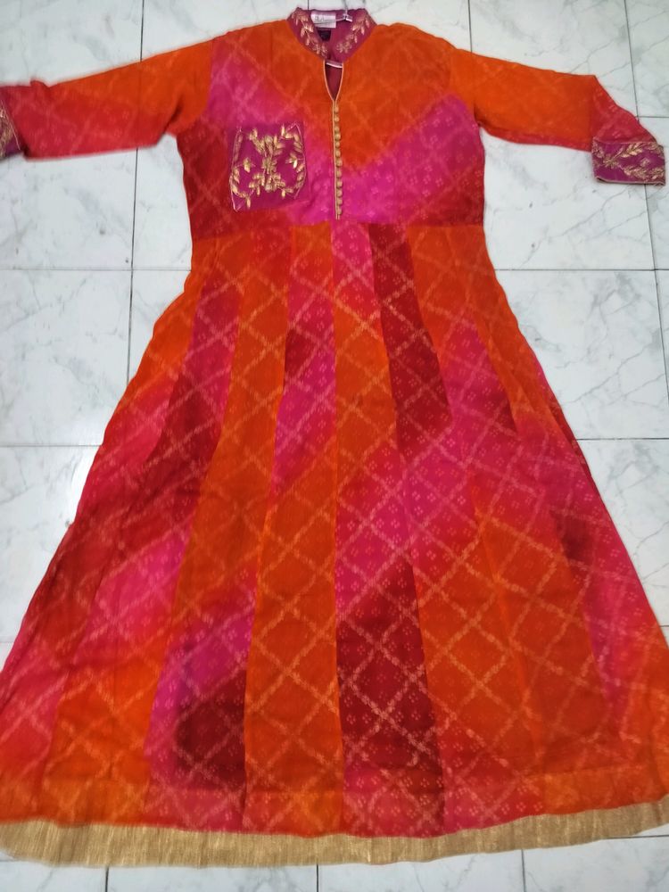 Gota Patti Work Bandhej Gown With Lining