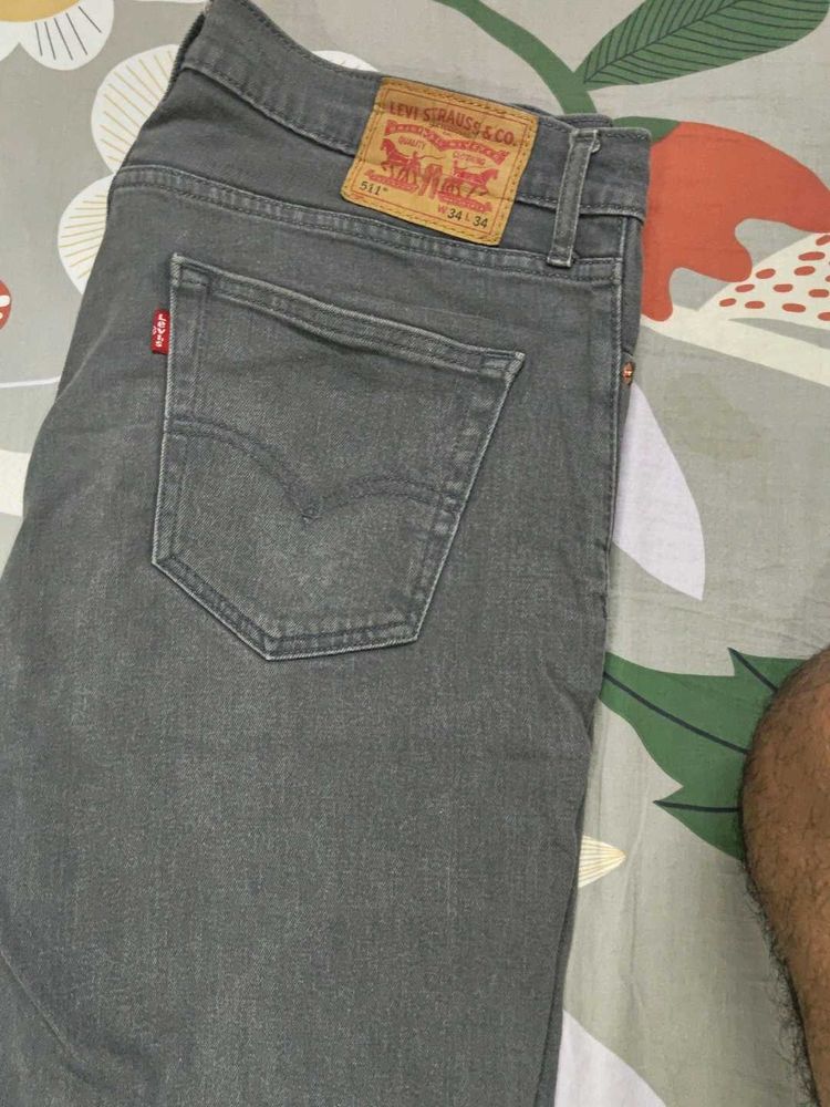 Man Jeans