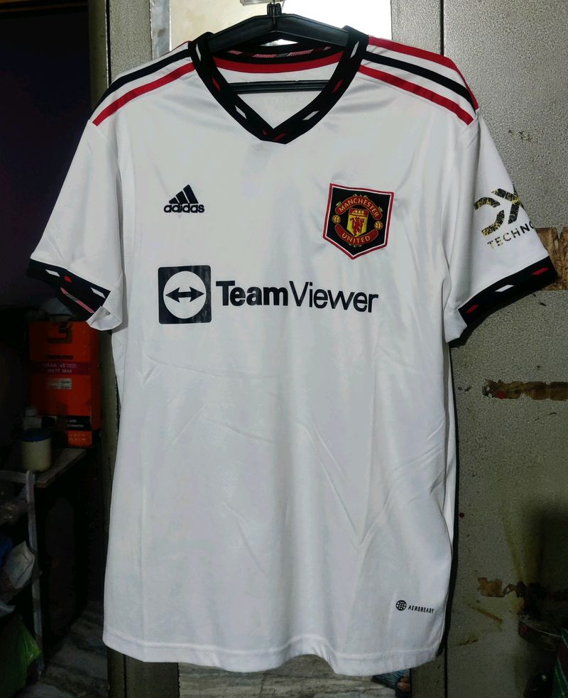 Addidas JERSEY SIZE- M