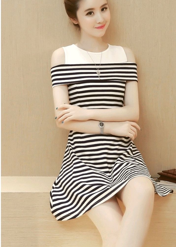 huge price drop😱😍💦Stylish Sleeve Striped Dress