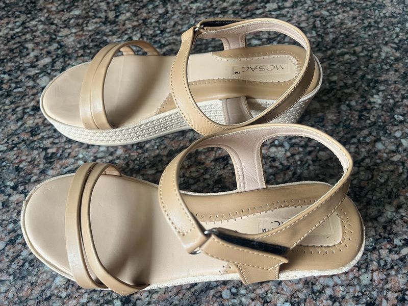 Stylish Fashionable casual wedges hell for women