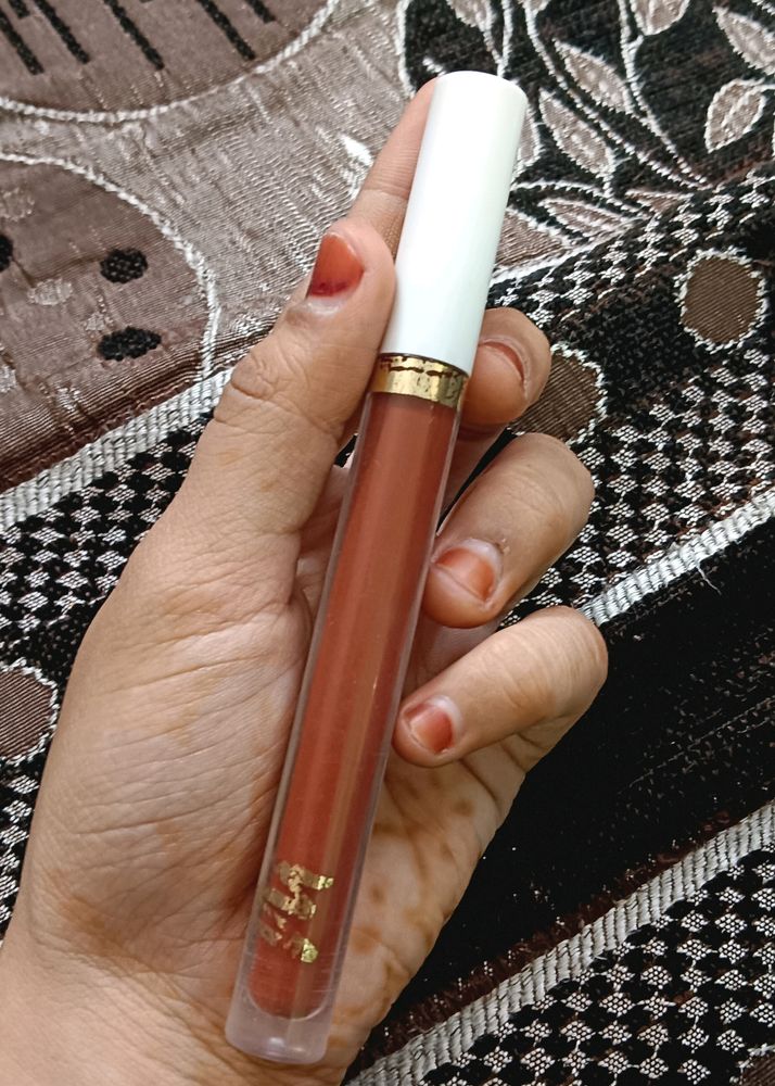 Myglamm Nude Lipstick