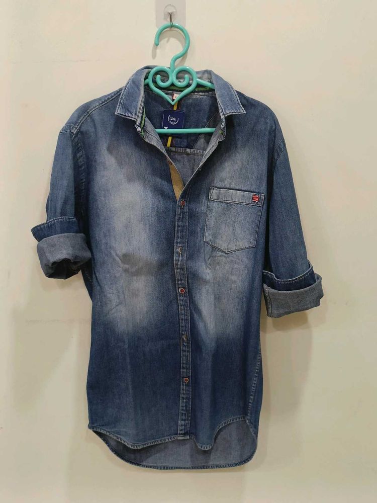 Blue denim Shirt L SIZE