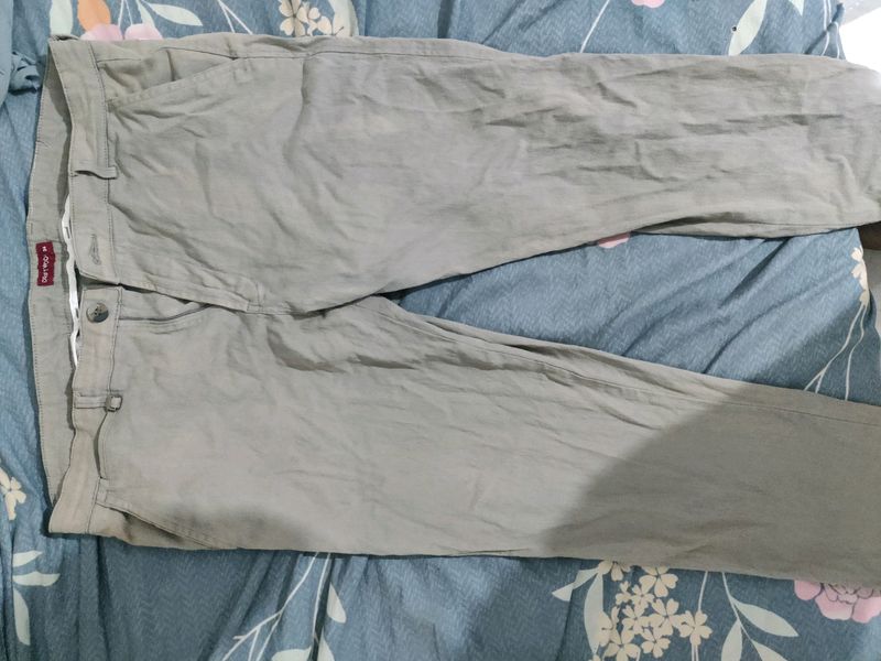 cotton pants very nice condition, 30 size waist