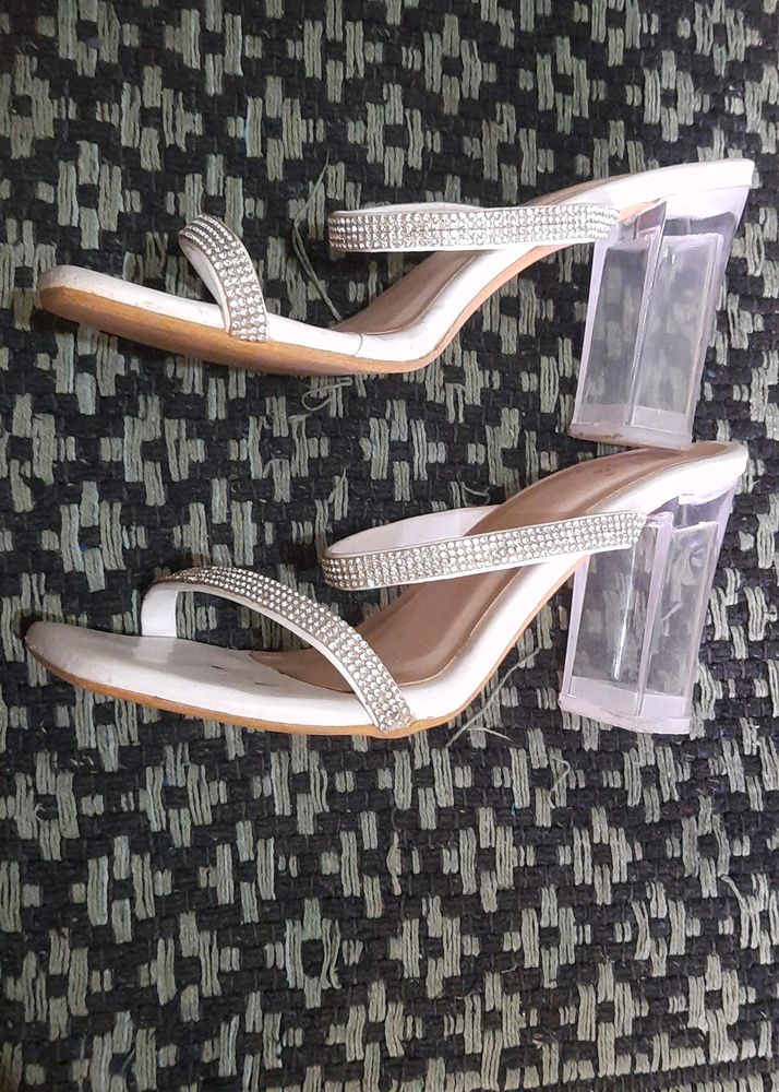 Women hill sandle size=38