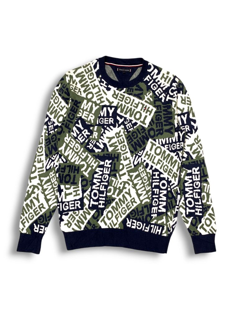 TOMMY HILFIGER Print Crew-Neck Pullover.