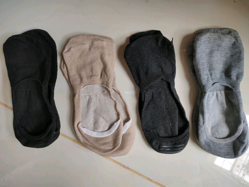 Pair Of 4 Invisible Socks