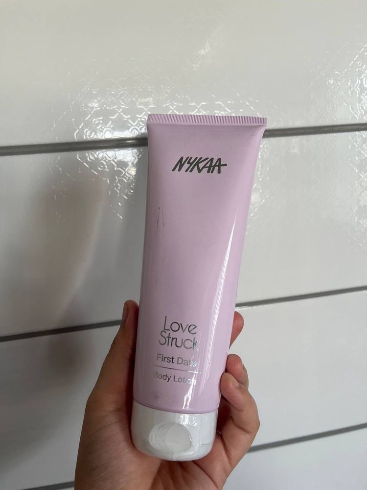 Nykaa Love Struck Body Lotion - First Date