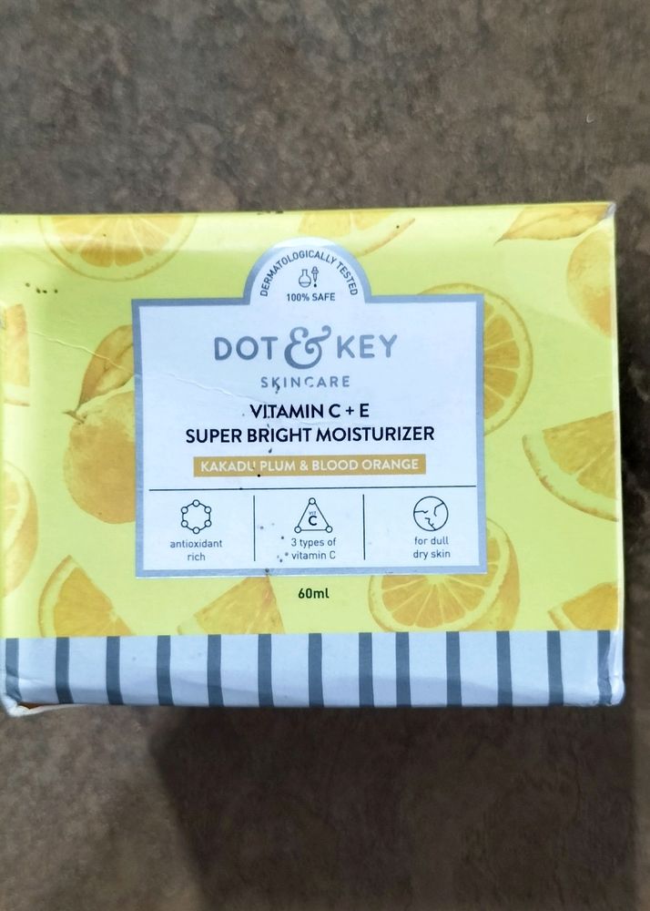 Dot And Key Vitamin C + E Super Bright Moisturizer