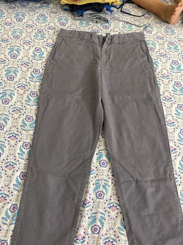 HM Regular fit trousers