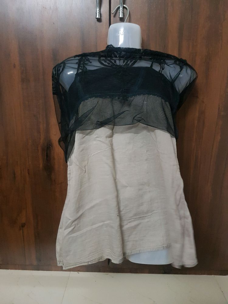 Zara Brand Top With Lining At Reduced Price.