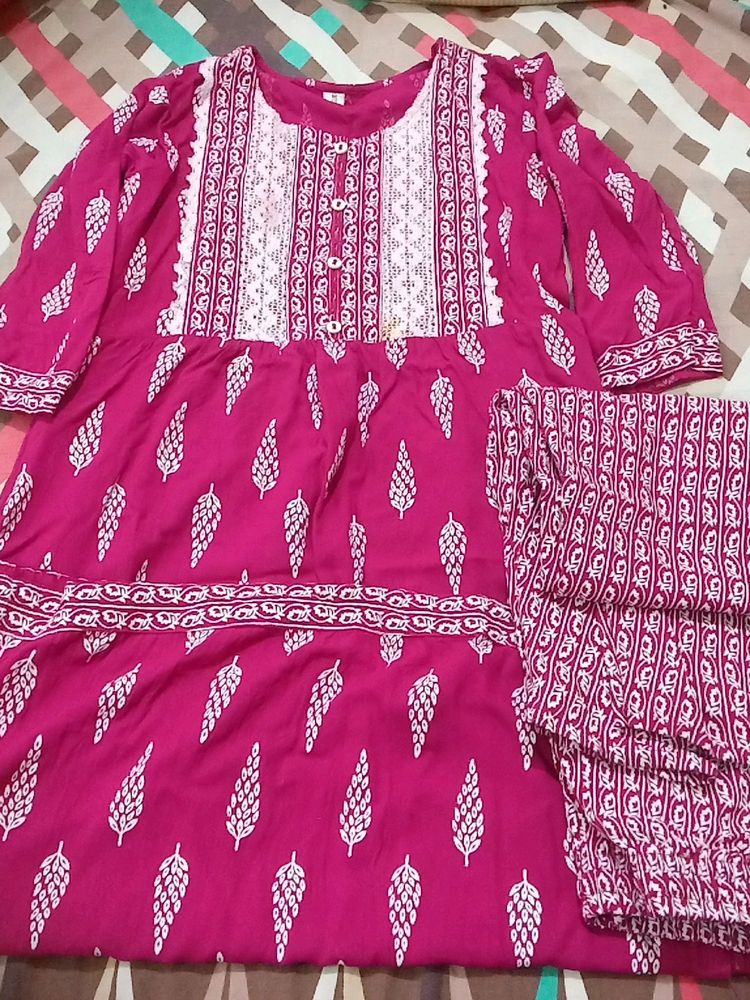 Naira Pattern Suit