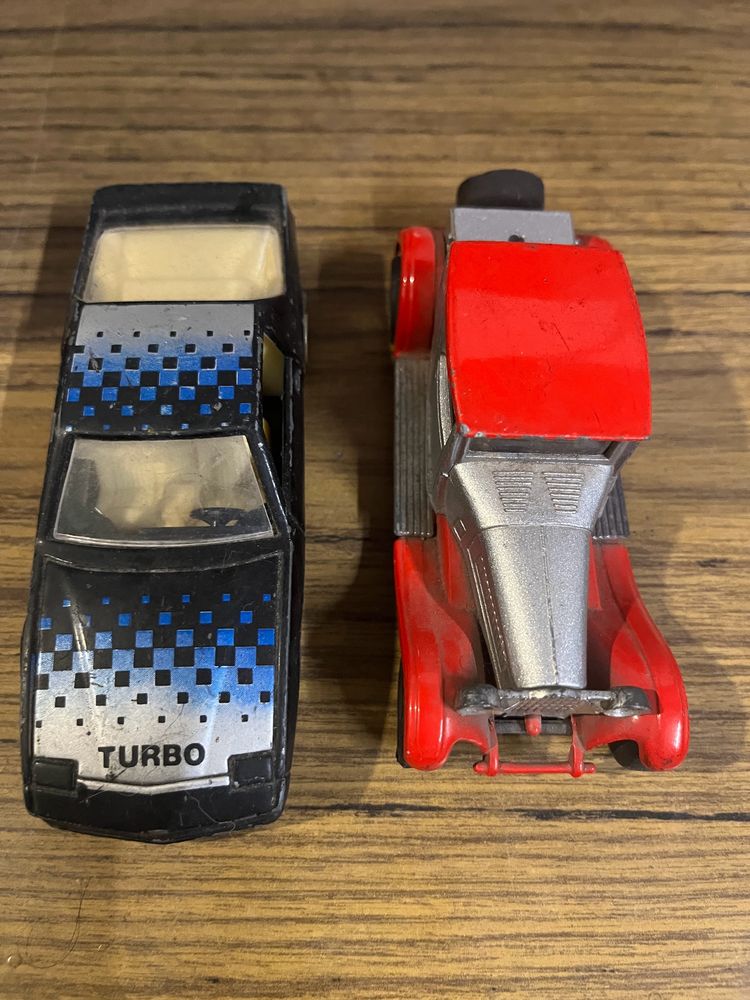 Set Of 2 China Made Toy Cars