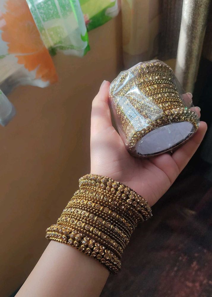 Ethnic Bangle Set