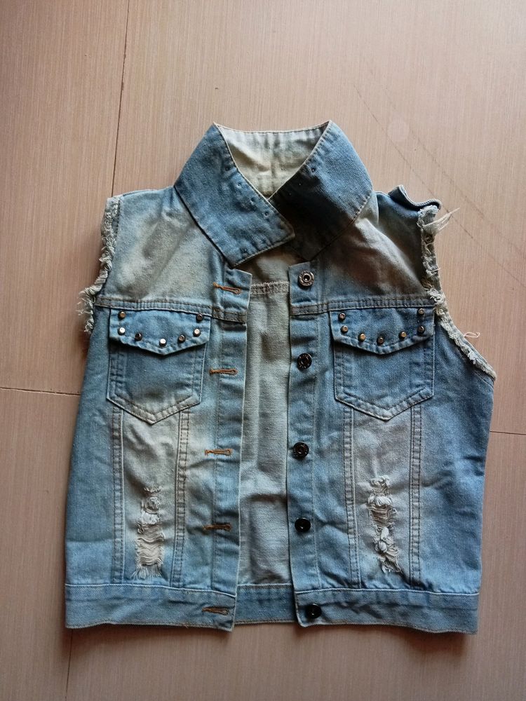 Trending Demage Denim Jacket