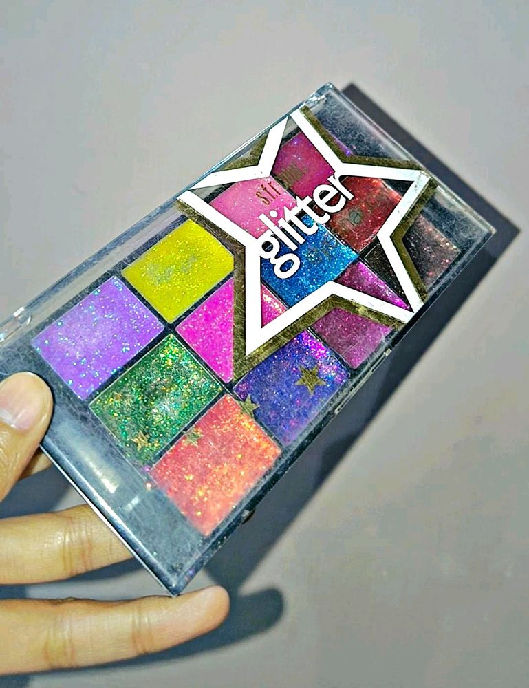 GLITTER EYESHADOW PALETTE