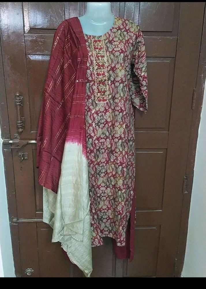 Maroon Kurti Set With Dupatta. ❤️