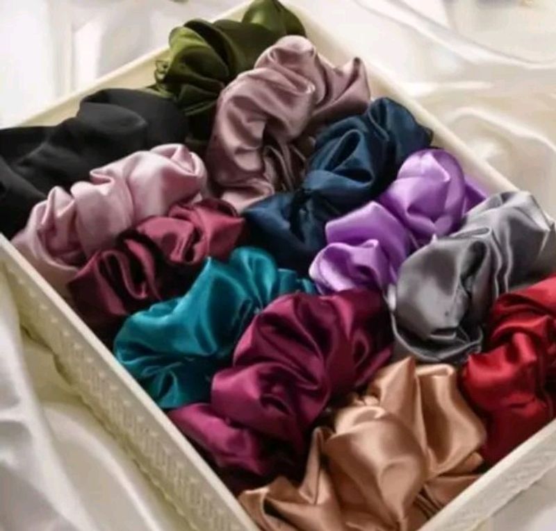 Scrunchies (12 Pieces)