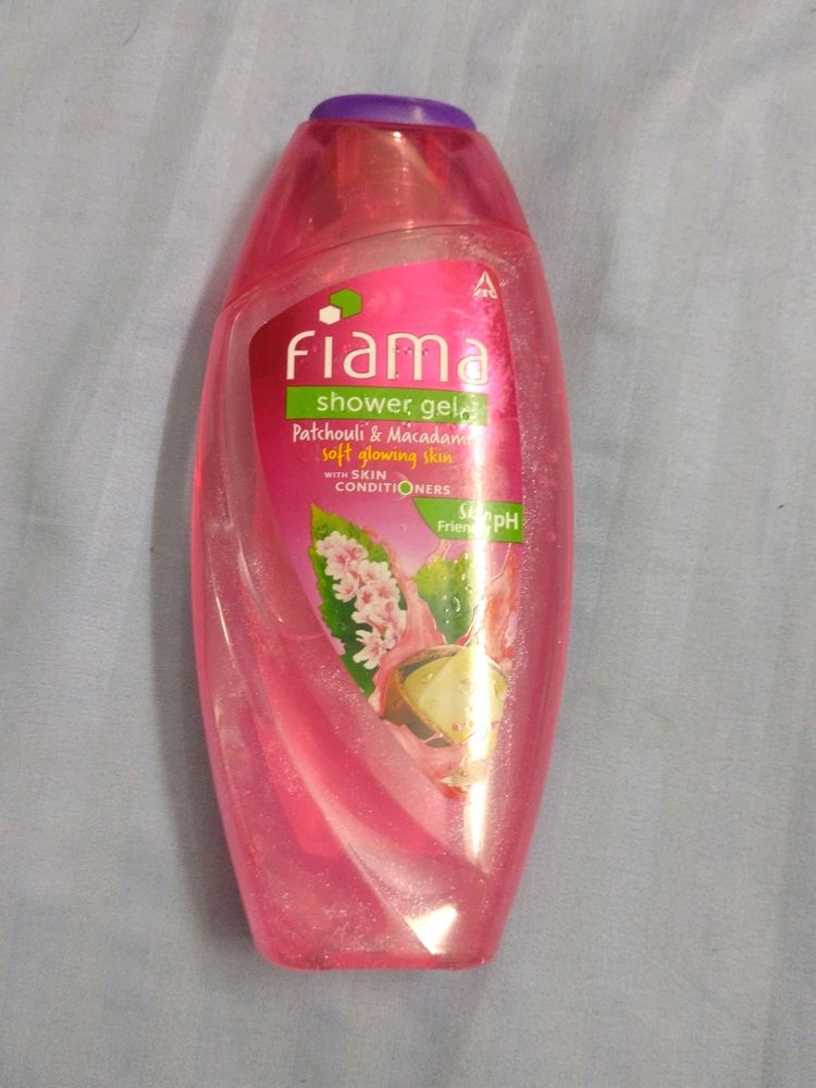 New Fiama Shower Gel