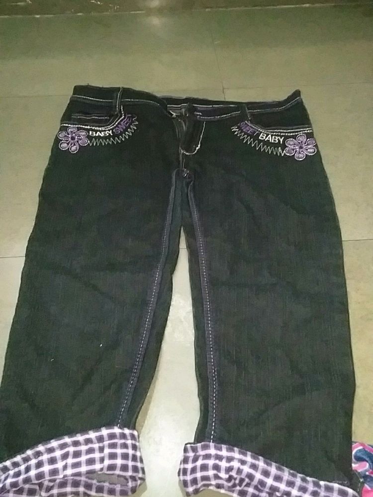 Big Size Three Fourth  Ladies Jeans