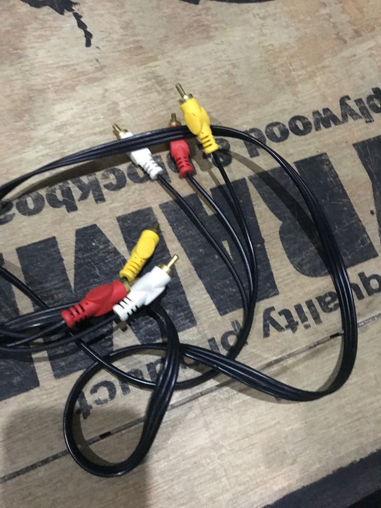 3 Pin RCA