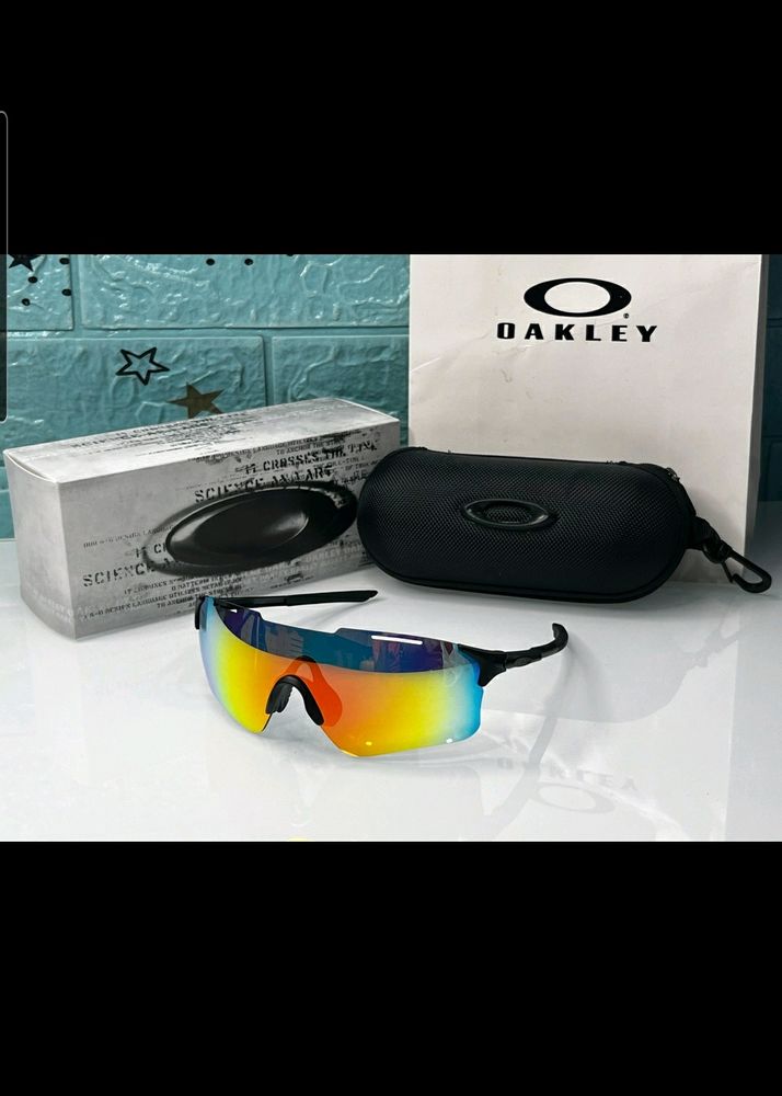 Oakley SUNGLASSES