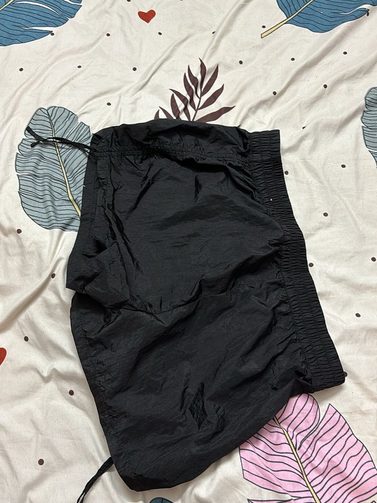 H&M Drawstring Detail Pull on shorts