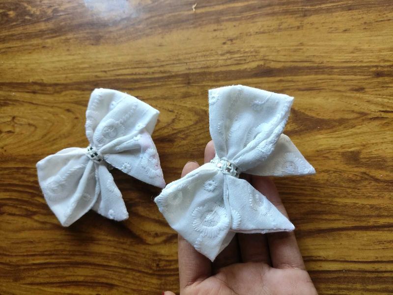 2 (PC) BOW CLIP 🎀