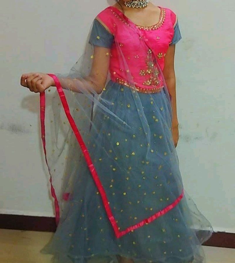 Lahanga Choli