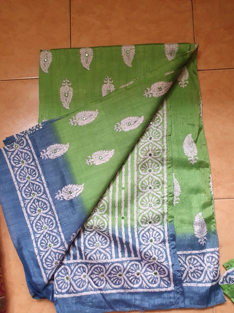 Very rarely Used Good Quality Soft Material Sarees