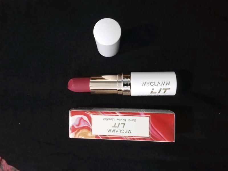 Myglamm Lit Lipstick