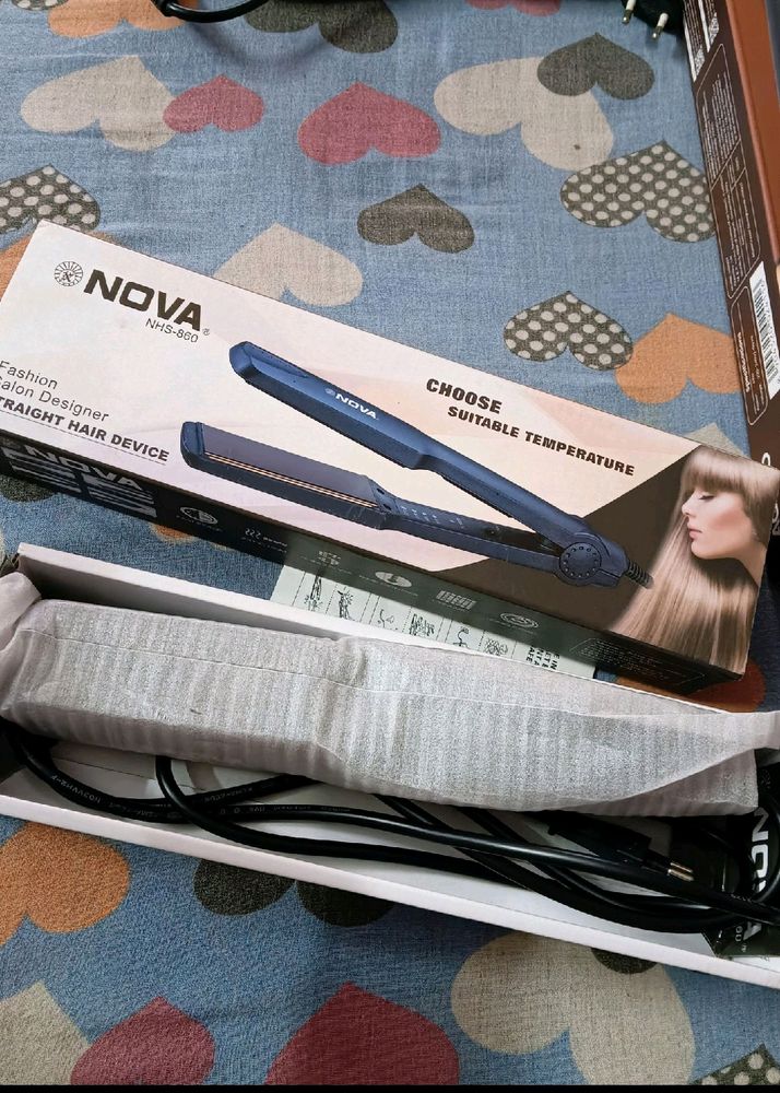 Nova Hair Straightener