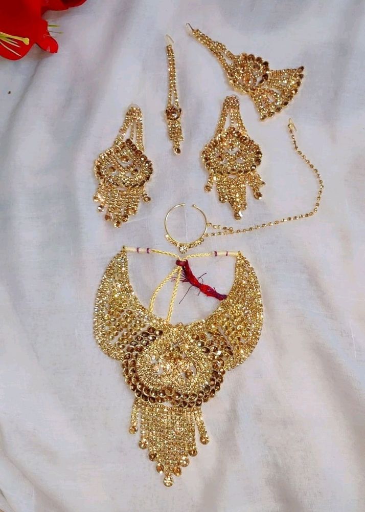 RAJPUTANI JWELLERY SET