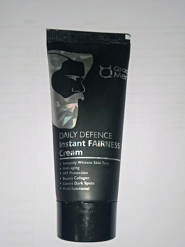 DAILY DEFENCE INSTANT FAIRNESS CREAM