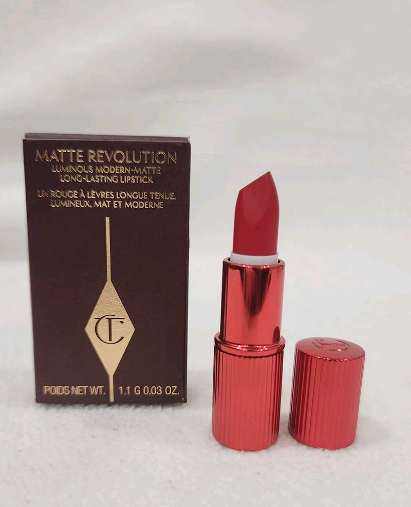 Only few left !Charlotte Tilbury Mini Lipstick