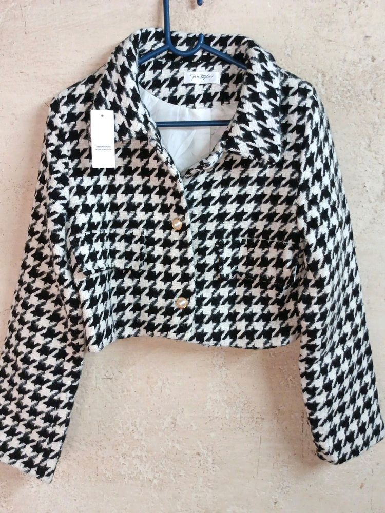 Beautiful Crop Top Woolen Jacket Coat Multicolour