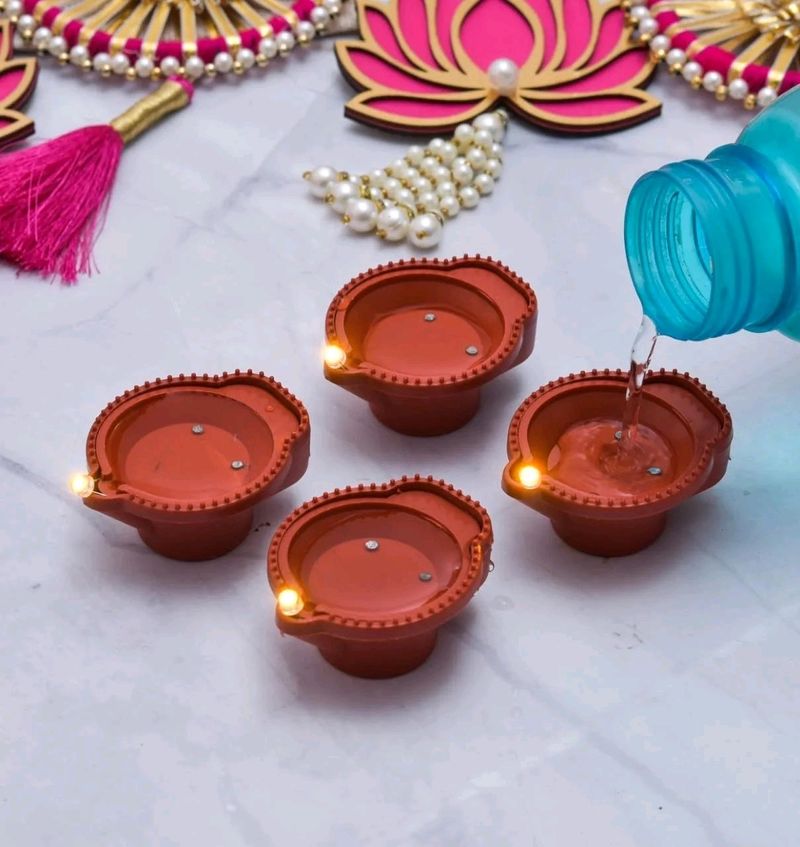 Lighning Diya Pack Of 6 Limited Stock.   Its Not Editinh. Real Working Video Free Up 🙄Orignal Video Posted So Offer Lga Kr Time Mt Gwaiyea🥰