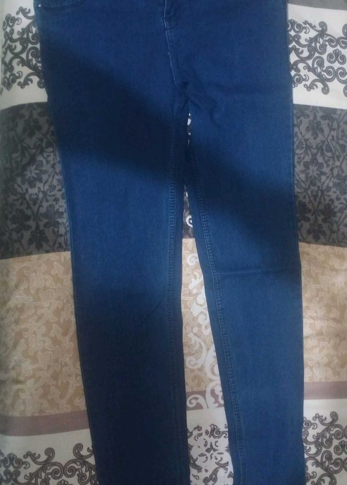 Silky Skinny Stretchable Jeans