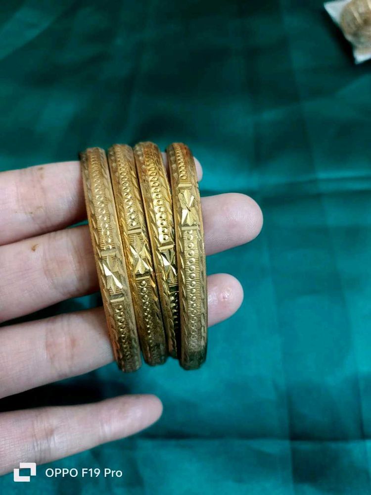 Combo Of 8 Bangles