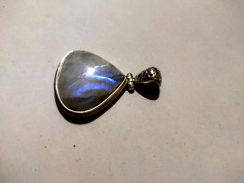 New Moonstone Pendant For Women