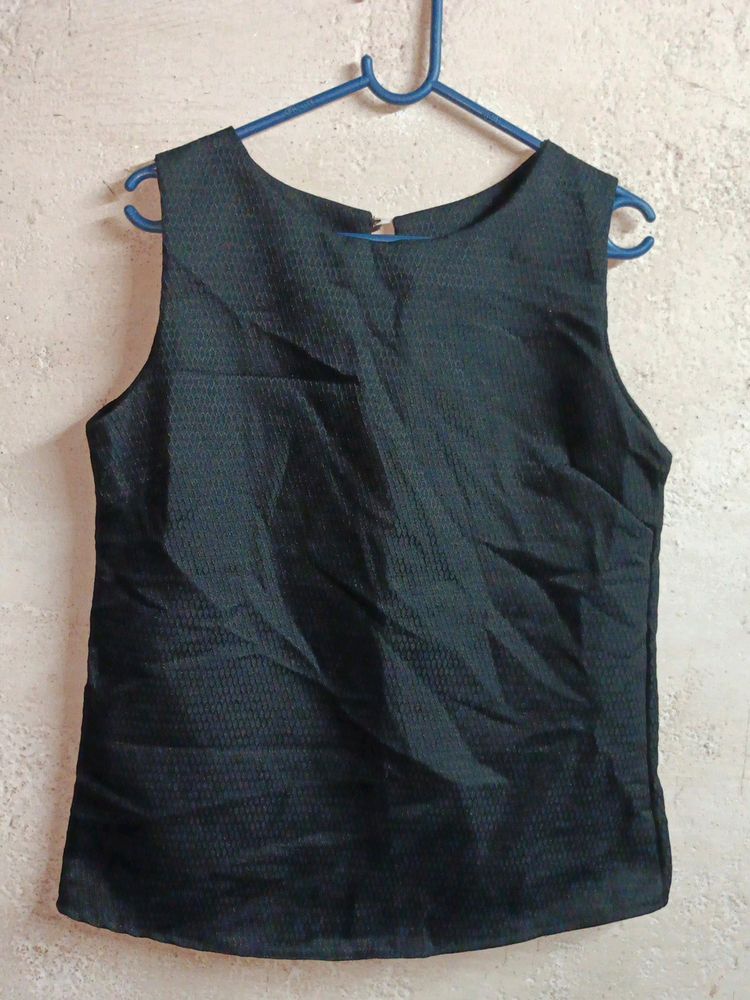 Ladies Fashion Top Sleeveless Black